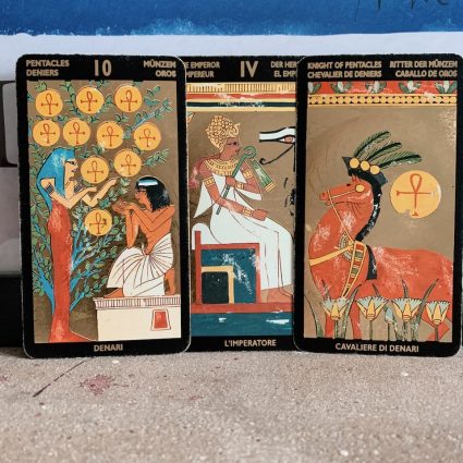 three tarot card psychic reading